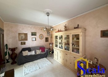 Foto 1 - Trilocale VIA ANFITEATRO, Santa Maria Capua Vetere - foto 1