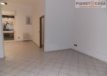 Foto 5 - Locale Commerciale Via Padre Carlo Orazi, Castorano - foto 5