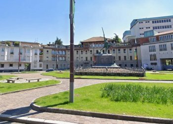 Foto 1 - Ufficio Piazza Monumento
 
4, Legnano - foto 1