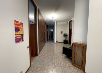 Foto 10 - Ufficio Piazza Monumento
 
4, Legnano - foto 10