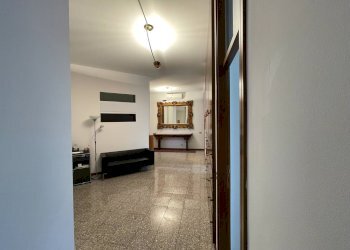 Foto 17 - Ufficio Piazza Monumento
 
4, Legnano - foto 17