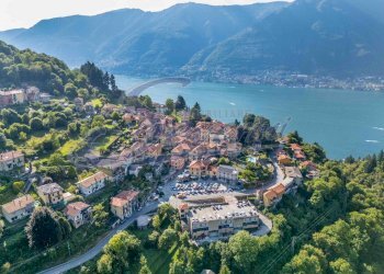Foto 1 - Casa indipendente faggeto lario, molina, Faggeto Lario - foto 1