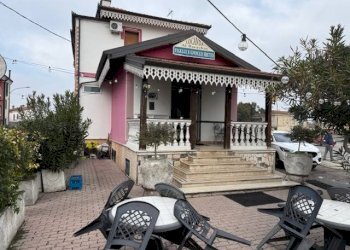 Foto 2 - Attività Commerciale Ostiglia - foto 2