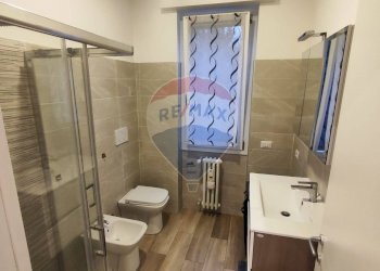 Bagno - Trilocale Via Casati
 
49, Magenta - foto 6