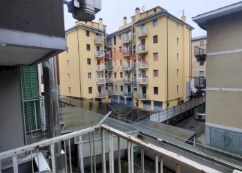 Edificio all\'aperto - Trilocale Via Casati
 
49, Magenta - foto 24