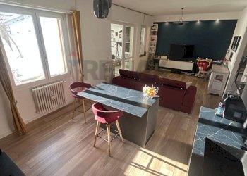 Sala da pranzo - Trilocale Via Casati
 
49, Magenta - foto 1