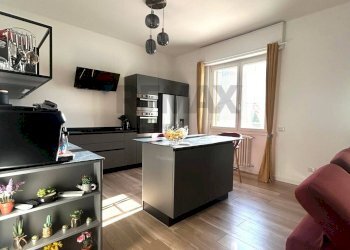 Cucina - Trilocale Via Casati
 
49, Magenta - foto 2