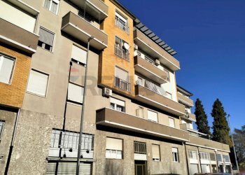 Edificio all\'aperto - Trilocale Via Casati
 
49, Magenta - foto 18