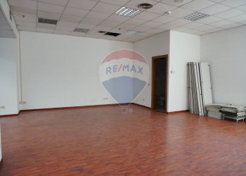 Negozio - Negozio Via Kennedy
 
28, Brugherio - foto 6