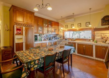 Cucina - Villa Via Algardi
 
13, Casamassima - foto 11