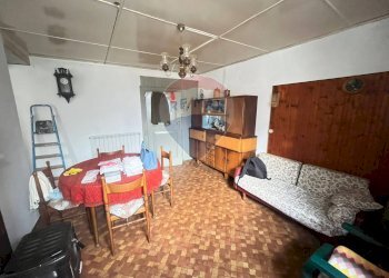 Sala da pranzo - Casa semi indipendente Via Madonna Della Guardia, Maccagno con Pino e Veddasca - foto 7