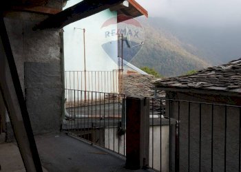 Balcone - Casa semi indipendente Via Madonna Della Guardia, Maccagno con Pino e Veddasca - foto 20