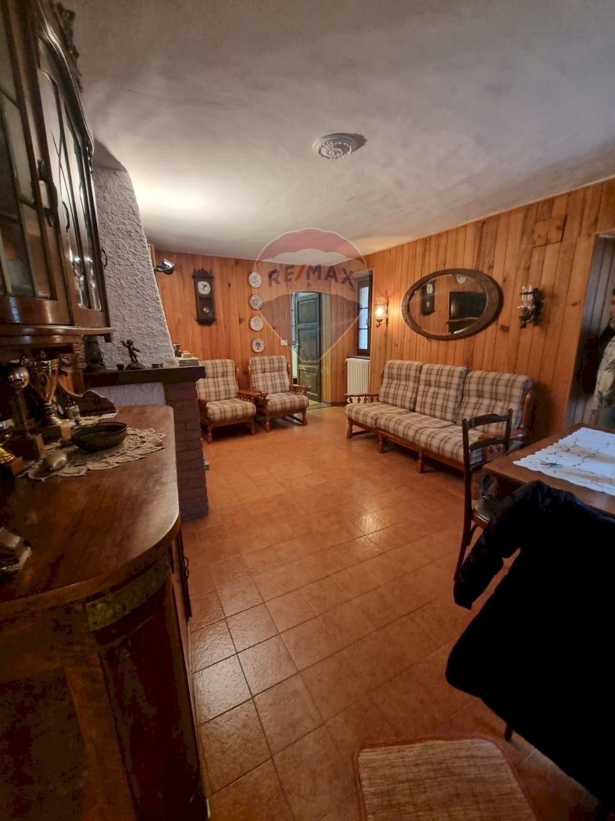 Sala da pranzo - Casa semi indipendente Bonaita
 
8, Agra - foto 2