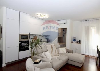 Soggiorno - Bilocale Piazza Esquilino
 
5, Milano - foto 3