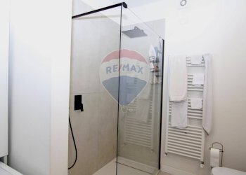 Bagno - Bilocale Piazza Esquilino
 
5, Milano - foto 7