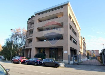 Edificio all\'aperto - Bilocale Piazza Esquilino
 
5, Milano - foto 17