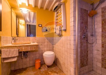 Bagno - Trilocale Via Isidoro La Lumia
 
79, Palermo - foto 26