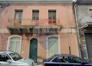 Edificio all\'aperto - Casa indipendente Via San Vincenzo
 
47, Fiumefreddo di Sicilia - foto 2