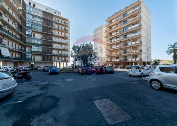 Edificio all\'aperto - Appartamento VIA ANDREA DORIA
 
55, Catania - foto 7