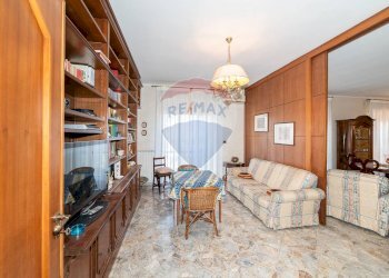 Soggiorno - Appartamento VIA ANDREA DORIA
 
55, Catania - foto 32