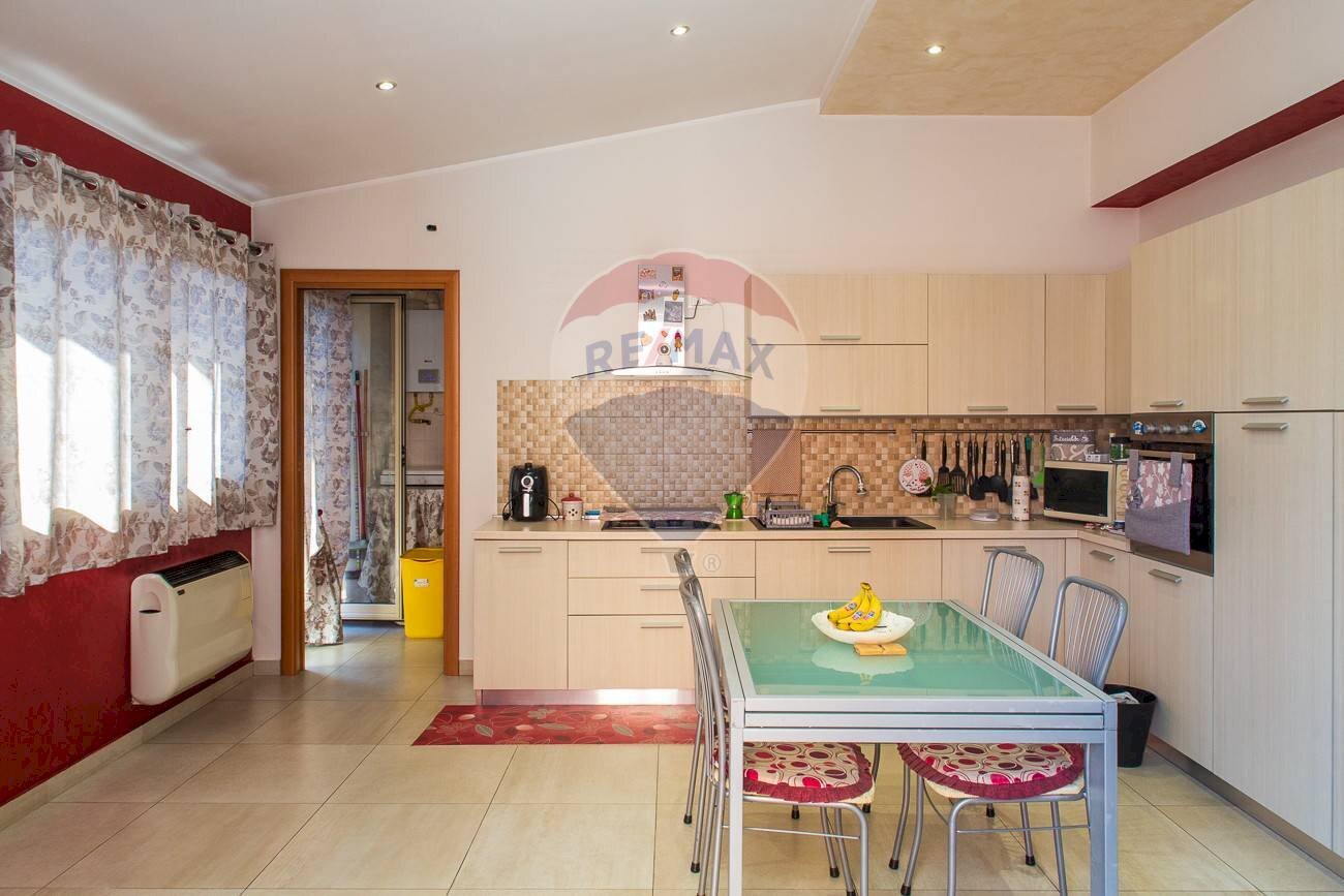 Cucina - Trilocale via Licata, Lentini - foto 1