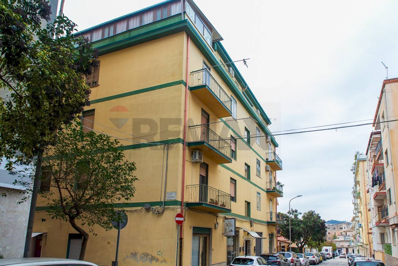 Edificio all\'aperto - Apartment Via Monsignor Giuseppe La Vaccara
 
34, Piazza Armerina - photo 2