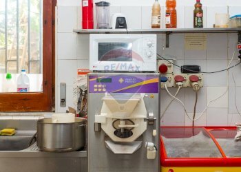 Cucina - Cafeteria - Cold Bar VIA DEODATO
 
178, San Giovanni la Punta - photo 32