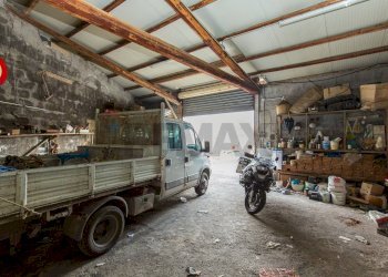 Parcheggio - Terreno edificabile Via San Michele Arcangelo, Sant'Agata Li Battiati - foto 30