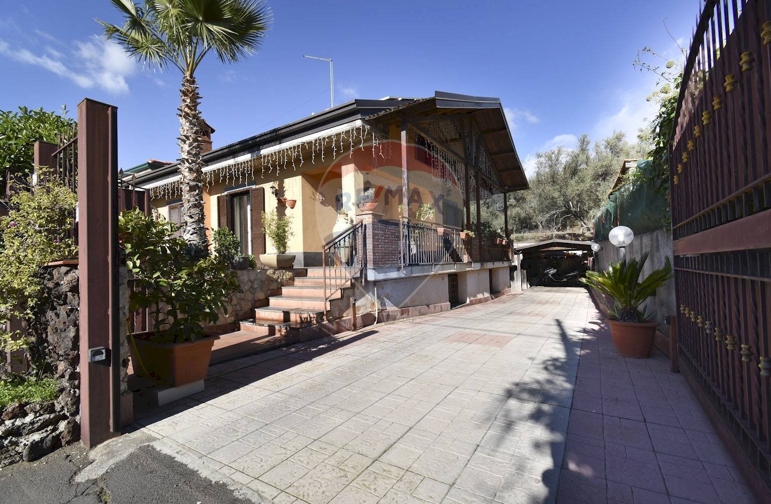 Casa all\'aperto - Villa Via Dei Gelsomini
 
35, Pedara - photo 1