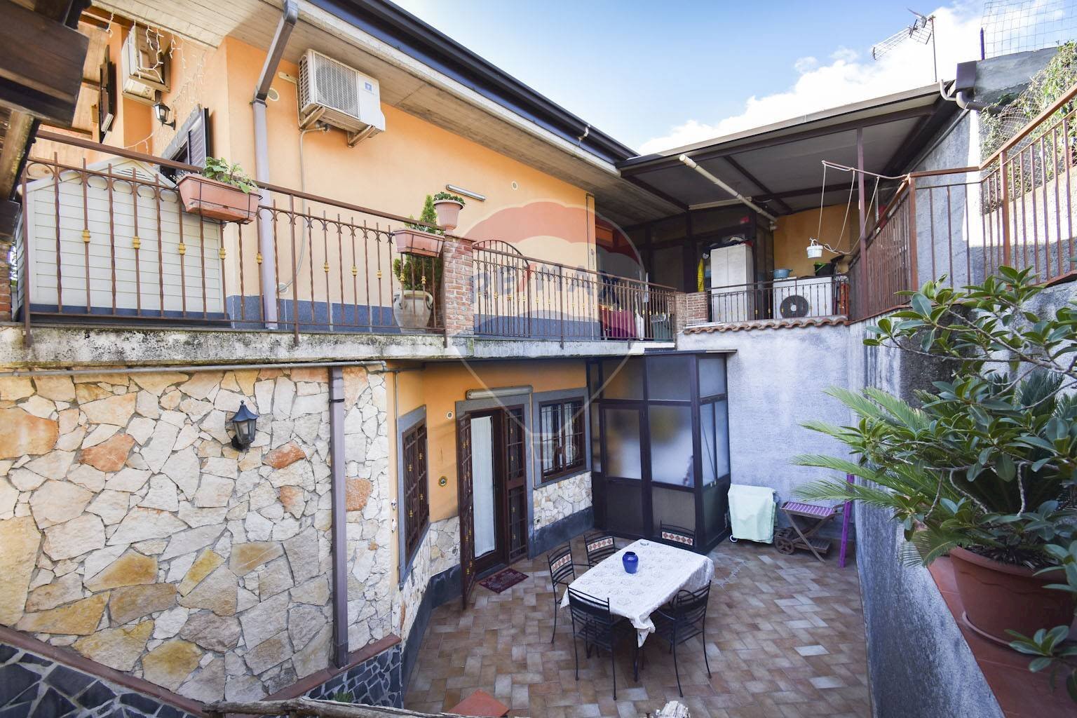 Terrazza - Villa Via Dei Gelsomini
 
35, Pedara - photo 3