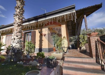 Casa all\'aperto - Villa Via Dei Gelsomini
 
35, Pedara - foto 4