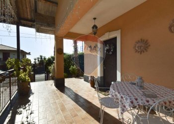 Terrazza - Villa Via Dei Gelsomini
 
35, Pedara - foto 10