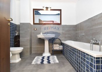 Bagno - Villa Via Dei Gelsomini
 
35, Pedara - foto 16