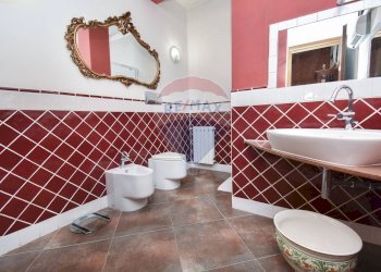 Bagno - Villa Via Dei Gelsomini
 
35, Pedara - foto 36