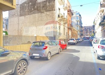 Edificio all\'aperto - Locale Commerciale Via Mario Sangiorgi, Catania - foto 14
