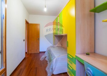 Camera / camera da letto - Quadrilocale Via Idria
 
27, Tremestieri Etneo - foto 16