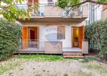 Casa all\'aperto - Quadrilocale Via Idria
 
27, Tremestieri Etneo - foto 26