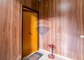 Hall / corridoio - Trilocale Via Palermo
 
614, Catania - foto 6