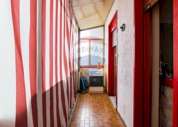 Hall / corridoio - Trilocale Via Palermo
 
614, Catania - foto 14