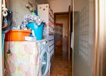 Lavanderia - Trilocale Via Palermo
 
614, Catania - foto 28