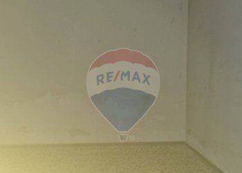 Stanza vuota - Negozio Via Emanuele Bellia
 
98, Paterno - foto 8