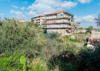 Edificio all\'aperto - Terreno edificabile Via Della Campana
snc, Misterbianco - foto 11