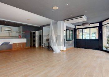 Soggiorno - Locale Commerciale Via Versilia
 
92, Pietrasanta - foto 15