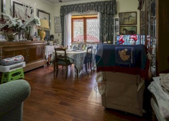 Sala da pranzo - Trilocale Via Val di Sole
 
11, Roma - foto 13