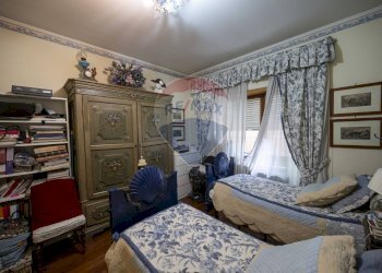 Camera / camera da letto - Trilocale Via Val di Sole
 
11, Roma - foto 20