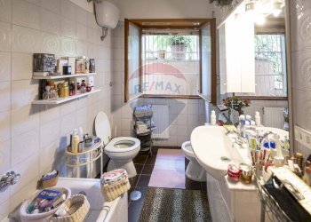 Bagno - Trilocale Via Val di Sole
 
11, Roma - foto 21