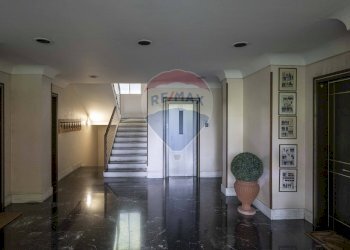 Ricezione / Lobby - Trilocale Via Val di Sole
 
11, Roma - foto 29