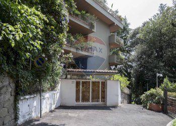 Edificio all\'aperto - Trilocale Via Val di Sole
 
11, Roma - foto 34