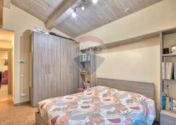 Camera / camera da letto - Villa VIA FRUSCOLA
 
4, Castelfranco Piandiscò - foto 13