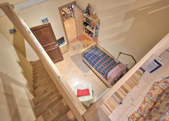 Camera / camera da letto - Villa VIA FRUSCOLA
 
4, Castelfranco Piandiscò - foto 17